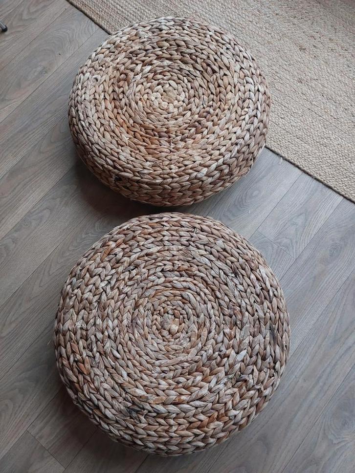 Gevlochten rotan poef, Huis en Inrichting, Banken | Voetenbanken en Poefen, 50 tot 75 cm, 50 tot 75 cm, Rond, Ophalen