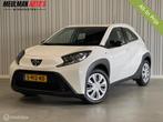 Toyota Aygo X 1.0 Cruise/Camera/Orgineel Nederlands/BTW, Auto's, Toyota, Gebruikt, 920 kg, 4 stoelen, Wit