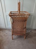 Luiermand met kastje riet, Ophalen, Zo goed als nieuw