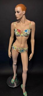 Super leuke gebloemde bikini maat 44, Ophalen of Verzenden, Zo goed als nieuw, Overige kleuren, Bikini