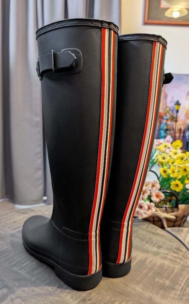Hunter Laarzen - Boots - Limited Edition - Uniek - rubber, Kleding | Dames, Schoenen, Zo goed als nieuw, Hoge laarzen, Zwart, Ophalen of Verzenden