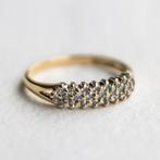 Vintage 9K gouden h eternity ring met Diamant - 17, Ophalen of Verzenden, Zo goed als nieuw, 17 tot 18, Met edelsteen