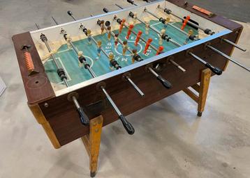 Te koop originele Deutscher meister tafel voetbal opknapper beschikbaar voor biedingen
