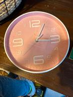 IKEA Klok - Wit & Roze, Huis en Inrichting, Woonaccessoires | Klokken, Ophalen, Zo goed als nieuw, Analoog, Wandklok