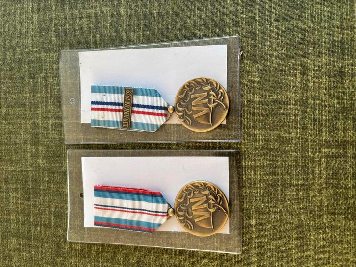 Militaire medailles Haïti & Libanon, Verzamelen, Militaria | Algemeen, Overige soorten, Lintje, Medaille of Wings, Overige gebieden