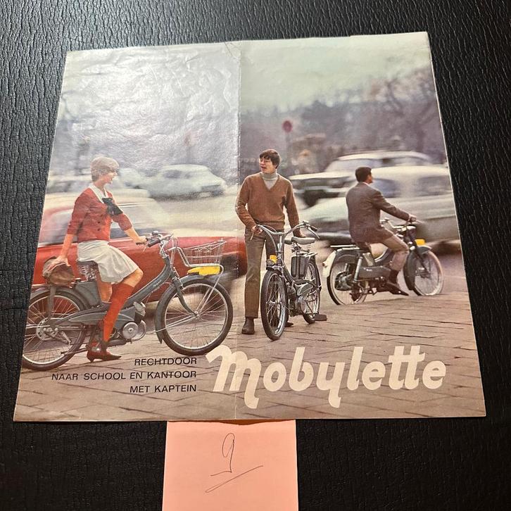 Kaptein-Mobylette 1966 (#9) Bromfiets folder, Boeken, Catalogussen en Folders, Gelezen, Folder, Verzenden