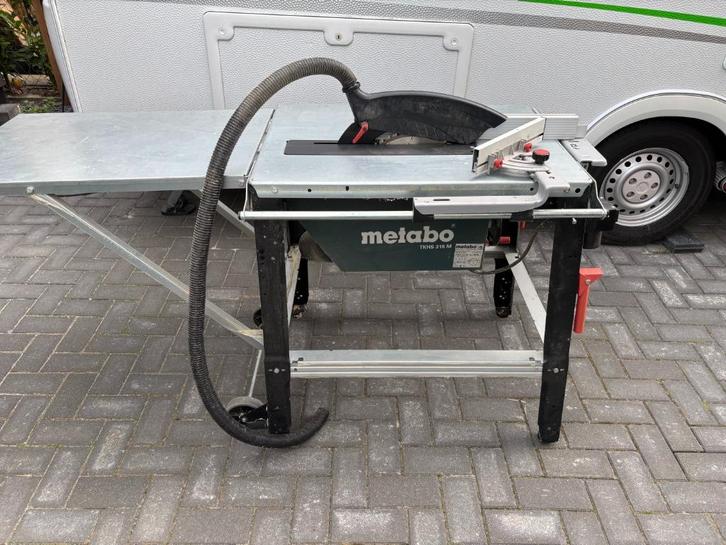 Zaagtafel, Doe-het-zelf en Verbouw, Gereedschap | Zaagmachines, Gebruikt, Cirkelzaag, 1200 watt of meer, 30 tot 70 mm, Ophalen