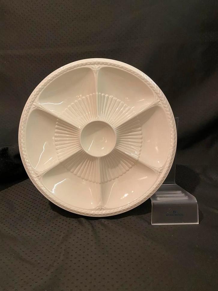 Wedgwood EDME Queens Ware Vakjes Schaal, Antiek en Kunst, Antiek | Schalen, Ophalen of Verzenden