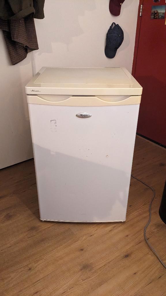 Tafelmodel koelkast Whirlpool, Witgoed en Apparatuur, Koelkasten en IJskasten, Gebruikt, Met vriesvak, 100 tot 150 liter, 85 tot 120 cm