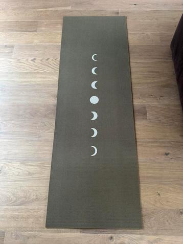 Yogamat 183x61cm - 6mm dik beschikbaar voor biedingen