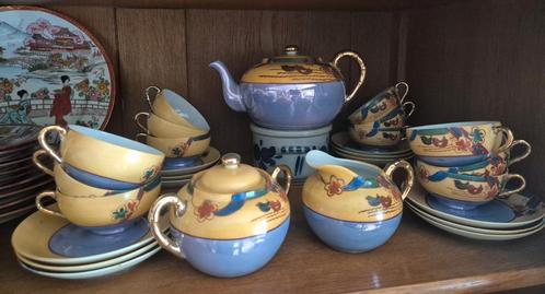 Parelmoerglans eierschaal Theeservies, Antiek en Kunst, Antiek | Servies compleet, Ophalen