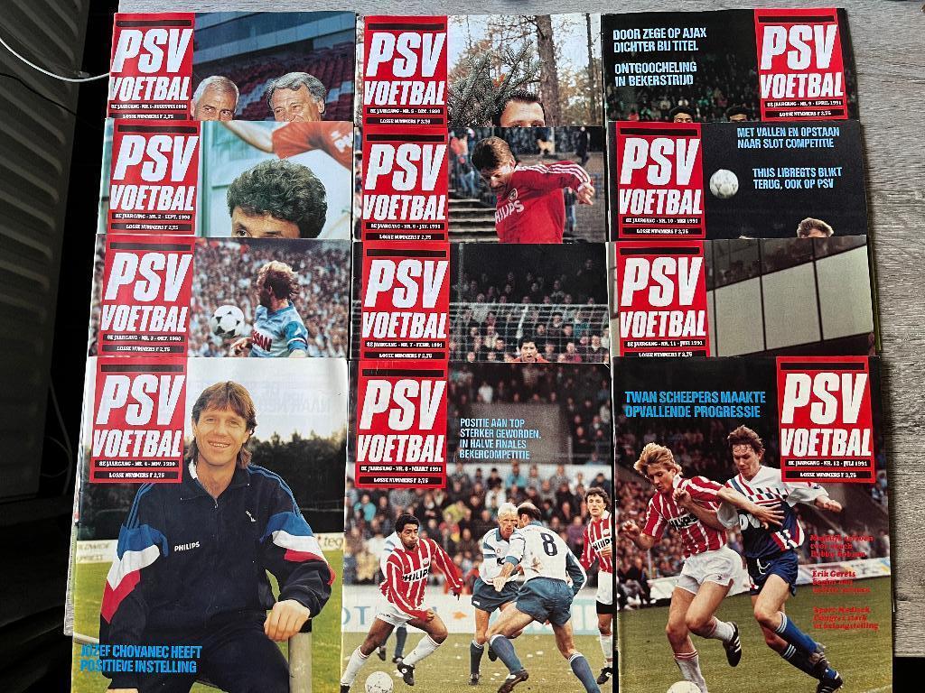 Jaargang 8 PSV Voetbal Seizoen 1990 - 1991 12 stuks, Ophalen of Verzenden, Zo goed als nieuw, PSV, Boek of Tijdschrift