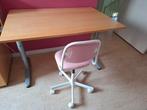 Bureau van Ikea berkenfineer incl bureaustoel, Huis en Inrichting, Bureaus, Ophalen, In hoogte verstelbaar, Zo goed als nieuw
