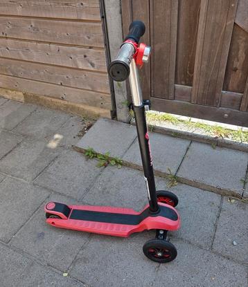 Y-volution glider xl step voor kinderen van 3 tot 8 jaar beschikbaar voor biedingen