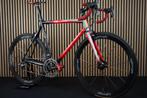 Colnago For Ferrari 60th Anniversary Limited Edition, Fietsen en Brommers, Fietsen | Racefietsen, Overige merken, Meer dan 20 versnellingen