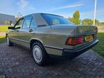 Mercedes-Benz 190-serie 2.0 E UNIEK *34.000km* AUTOMAAT, Auto's, Automaat, Achterwielaandrijving, Gebruikt, 4 cilinders