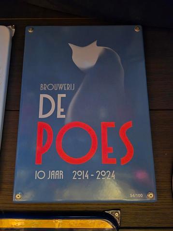 Emaille bord 10-jarig Jubileum Brouwerij de Poes beschikbaar voor biedingen