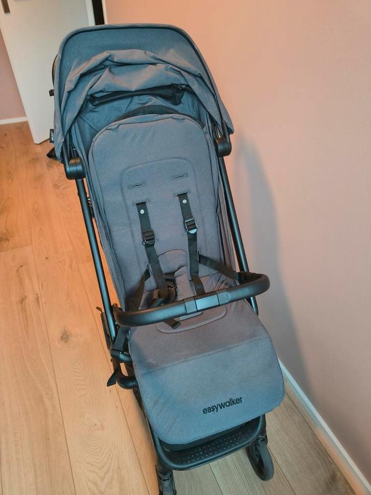 Easywalker Miley 2, Kinderen en Baby's, Buggy's, Gebruikt, Overige merken, Verstelbare rugleuning, Zonnekap, Ophalen