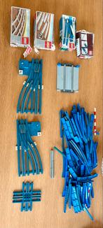 Retro legotreinrails + lego doos met boekjes, Ophalen of Verzenden, Gebruikt, Losse stenen, Lego