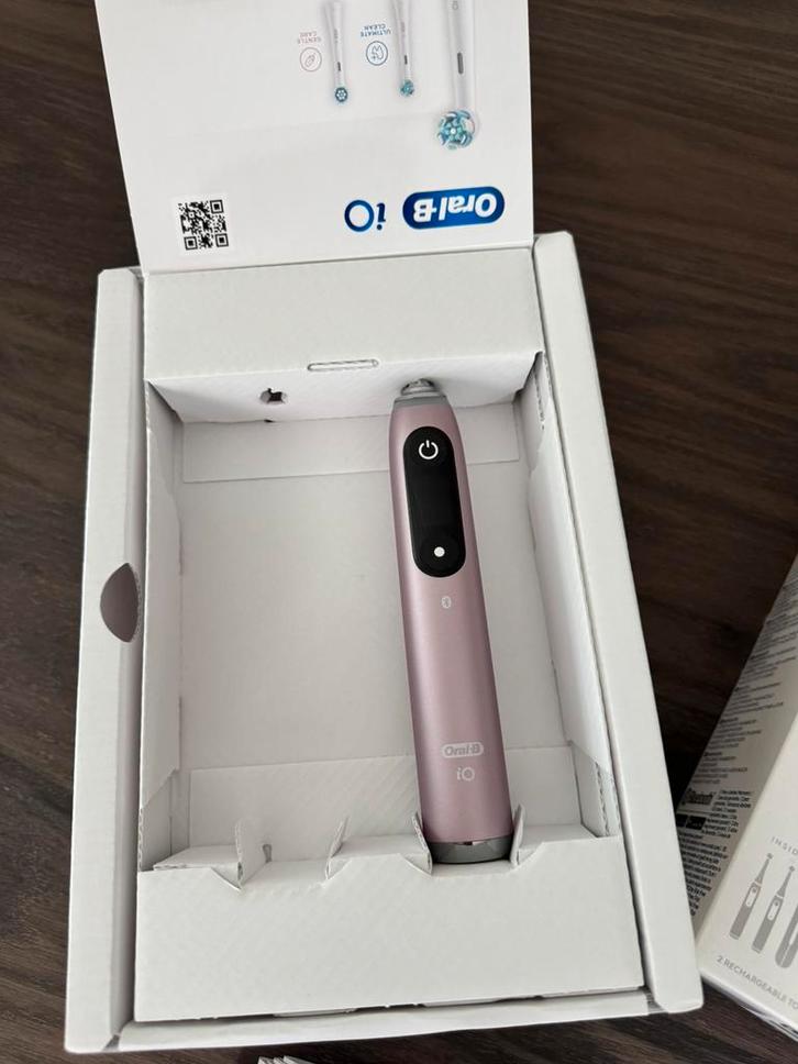 Oral B IO 9 Rose Quarts Tandenborstel Nieuw Factuur Garantie, Sieraden, Tassen en Uiterlijk, Uiterlijk | Mondverzorging, Nieuw