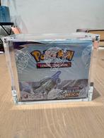 Chilling Reign Booster box, Hobby en Vrije tijd, Verzamelkaartspellen | Pokémon, Ophalen of Verzenden, Zo goed als nieuw, Boosterbox