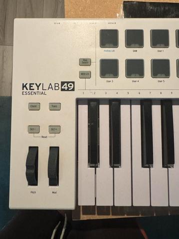 Arturia keylab49 midi keyboard. beschikbaar voor biedingen