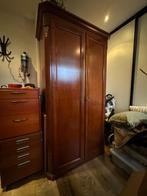 Mooie houten linnenkast - 197x130x62 cm, Ophalen