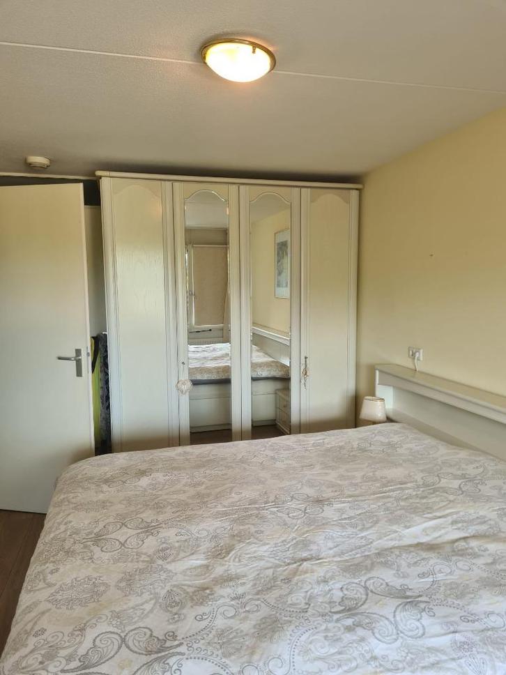 Slaapkamer meubel compleet, Huis en Inrichting, Slaapkamer | Bedden, Gebruikt, Tweepersoons, 180 cm, 200 cm, Hout, Wit, Verstelbaar