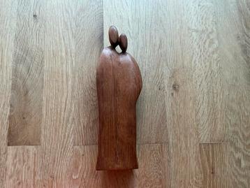 Houten beeld 23 cm., man / vrouw minimalistisch beschikbaar voor biedingen