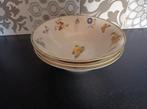 Vintage Schalen JBS Fruit & Flowers van Janneke Brinkman, Porselein of Keramiek, Schaal, Rond, Ophalen of Verzenden