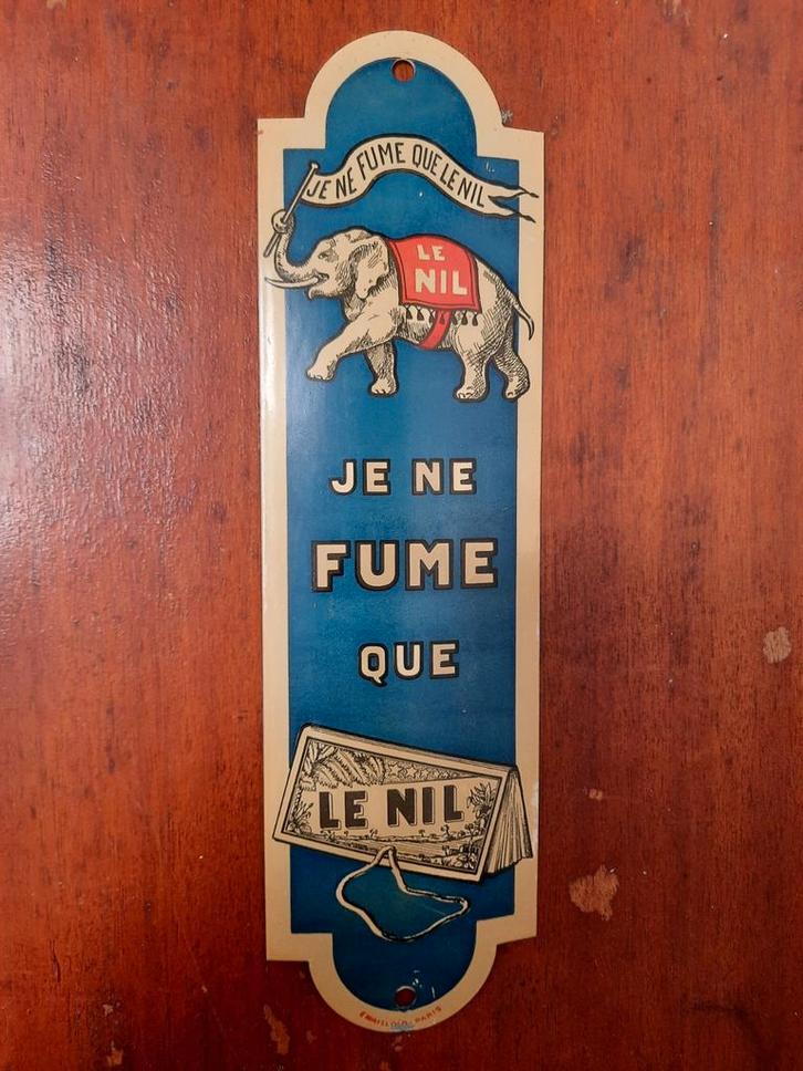 Oud Emaille Deurpostje Le Nil Sigarettenpapier, Verzamelen, Merken en Reclamevoorwerpen, Nieuw, Reclamebord, Ophalen of Verzenden
