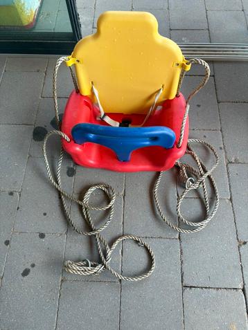 Babyschommel baby meegroei Wickey beschikbaar voor biedingen