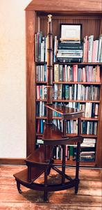Antieke Victoriaanse bibliotheektrap van mahonie 19e eeuw, Ophalen