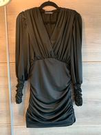 Zwart uitgaans jurkje aansluitend model maat m., Ophalen of Verzenden, Zo goed als nieuw, Zwart, Boven de knie