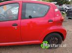 Portier 4Deurs links-achter van een Toyota Aygo (3P0), Auto-onderdelen, Carrosserie en Plaatwerk, Gebruikt, Deur, Ophalen of Verzenden