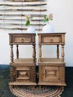Set van 2 eiken nachtkastjes met marmer blad, Ophalen, Gebruikt, Minder dan 45 cm, Nvt