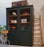 Vintage/Antieke diep groene schoolkast, strakke buffetkast, Huis en Inrichting, Kasten | Vitrinekasten, Ophalen, Gebruikt, 200 cm of meer