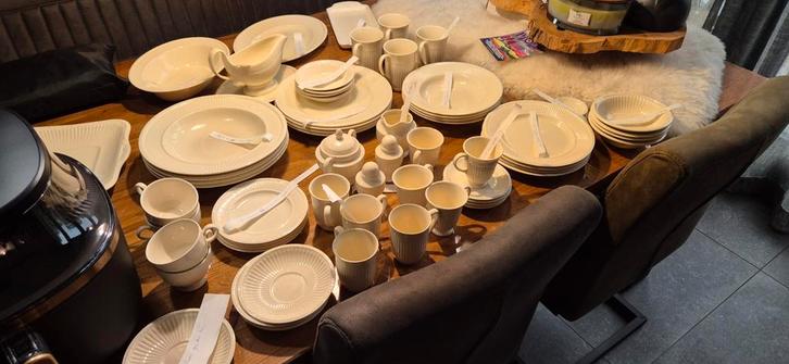 Wedgwood Servies, Huis en Inrichting, Keuken | Servies, Gebruikt, Compleet servies, Wedgwood, Porselein, Ophalen