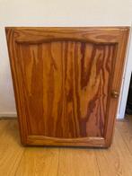 Lage houten kast met klep, Ophalen, Gebruikt