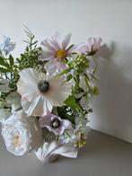 Vaas met zijde kunstbloemen (Intratuin), Ophalen of Verzenden, Nieuw, Binnen