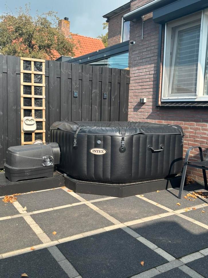 Motor en onderstel jacuzzi te koop, Tuin en Terras, Bubbelbaden en Hottubs, Gebruikt, Opblaasbaar, Filter, Pomp, Inbouw, Ophalen of Verzenden