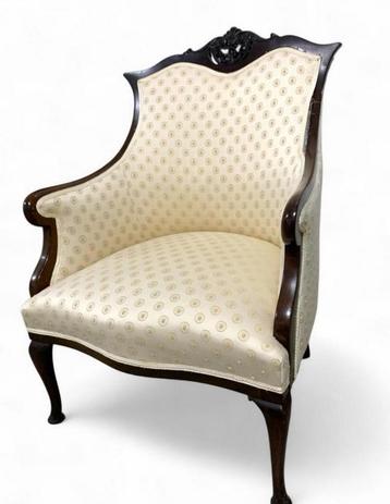 Charmant damesstoeltje – Louis XV stijl beschikbaar voor biedingen