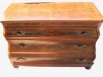 Kast in marqueterie met drie lades., Ophalen