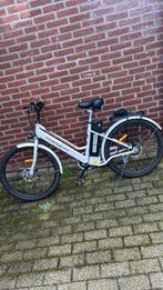 En hele mooie elektrische fiets voor kinderen leeftijd 10/15, Fietsen en Brommers, Elektrische fietsen, 30 tot 50 km per accu