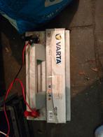 Varta Accu - 12V 100Ah, Ophalen of Verzenden, Gebruikt, Universele onderdelen