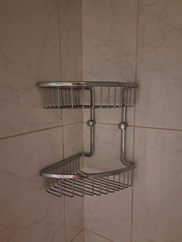 Douche rekje - hoekmodel beschikbaar voor biedingen