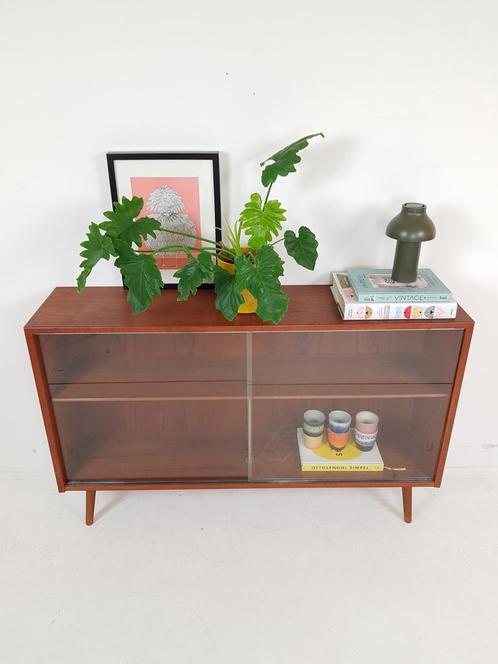 Vintage Deens vitrinekastje | vitrinekast teak glas keuken, Huis en Inrichting, Kasten | Vitrinekasten, Minder dan 100 cm, 50 tot 100 cm