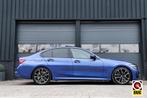 BMW 3-serie 330i M-Sport M-Pakket /LED/SCHUIFDAK/HUD/HARMAN-, Auto's, Automaat, 1998 cc, Achterwielaandrijving, Gebruikt