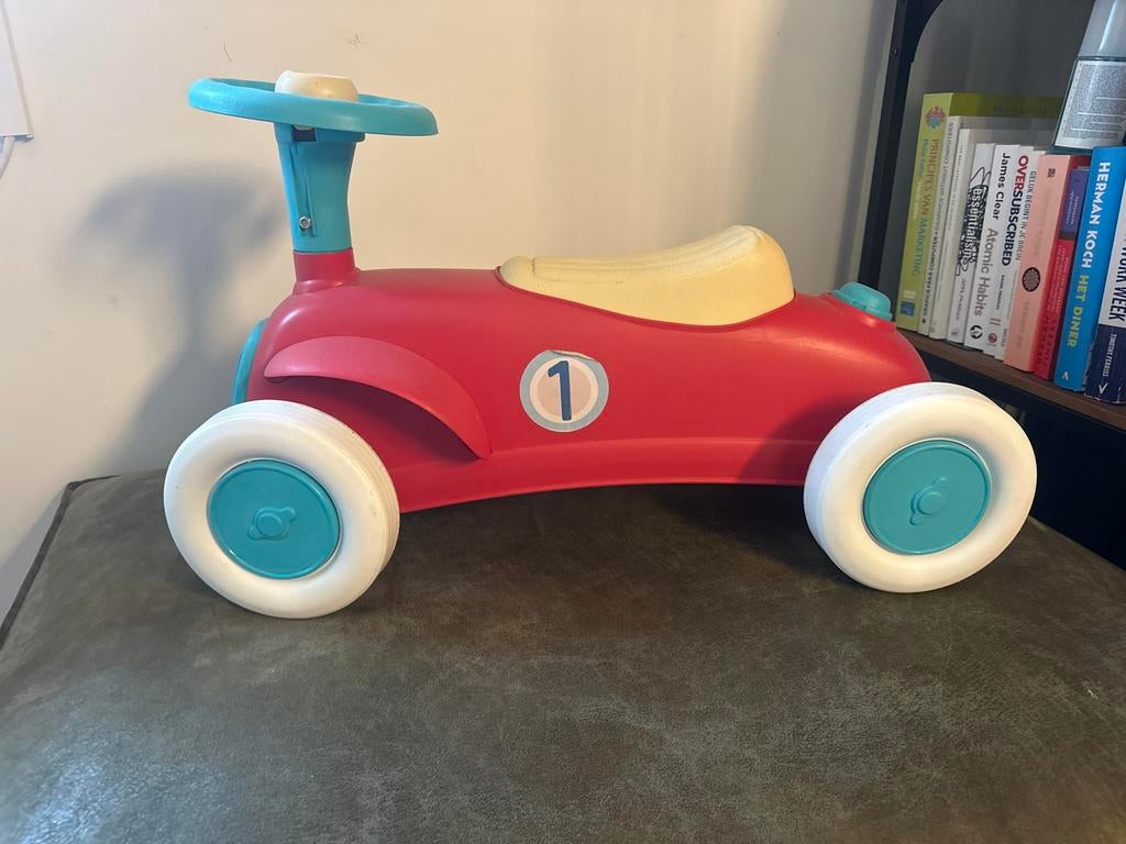 Loopauto in goede staat, Kinderen en Baby's, Speelgoed | Buiten | Voertuigen en Loopfietsen, Ophalen, Zo goed als nieuw, Loopvoertuig