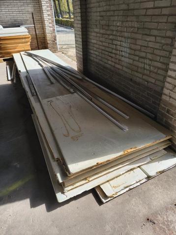 Dupanel isolatiemateriaal  beschikbaar voor biedingen